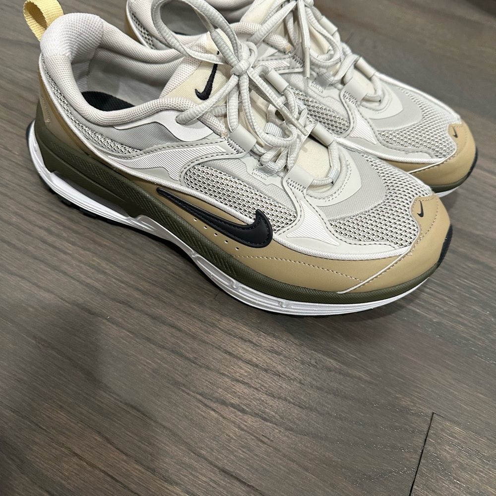 Nike AirMax Bliss